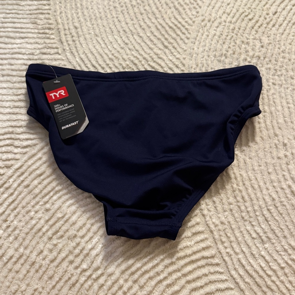 TYR Men’s Solid Racer Brief - Picture 4 of 4